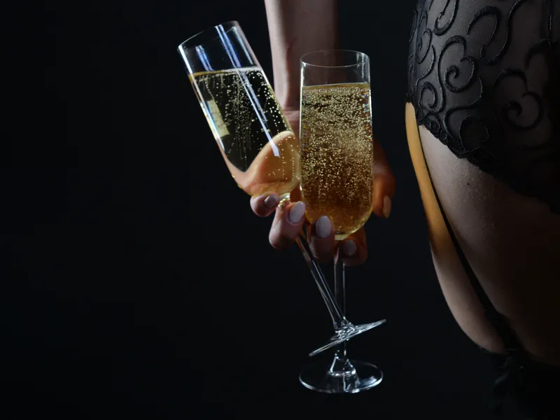 Champagne & sweet seduction
